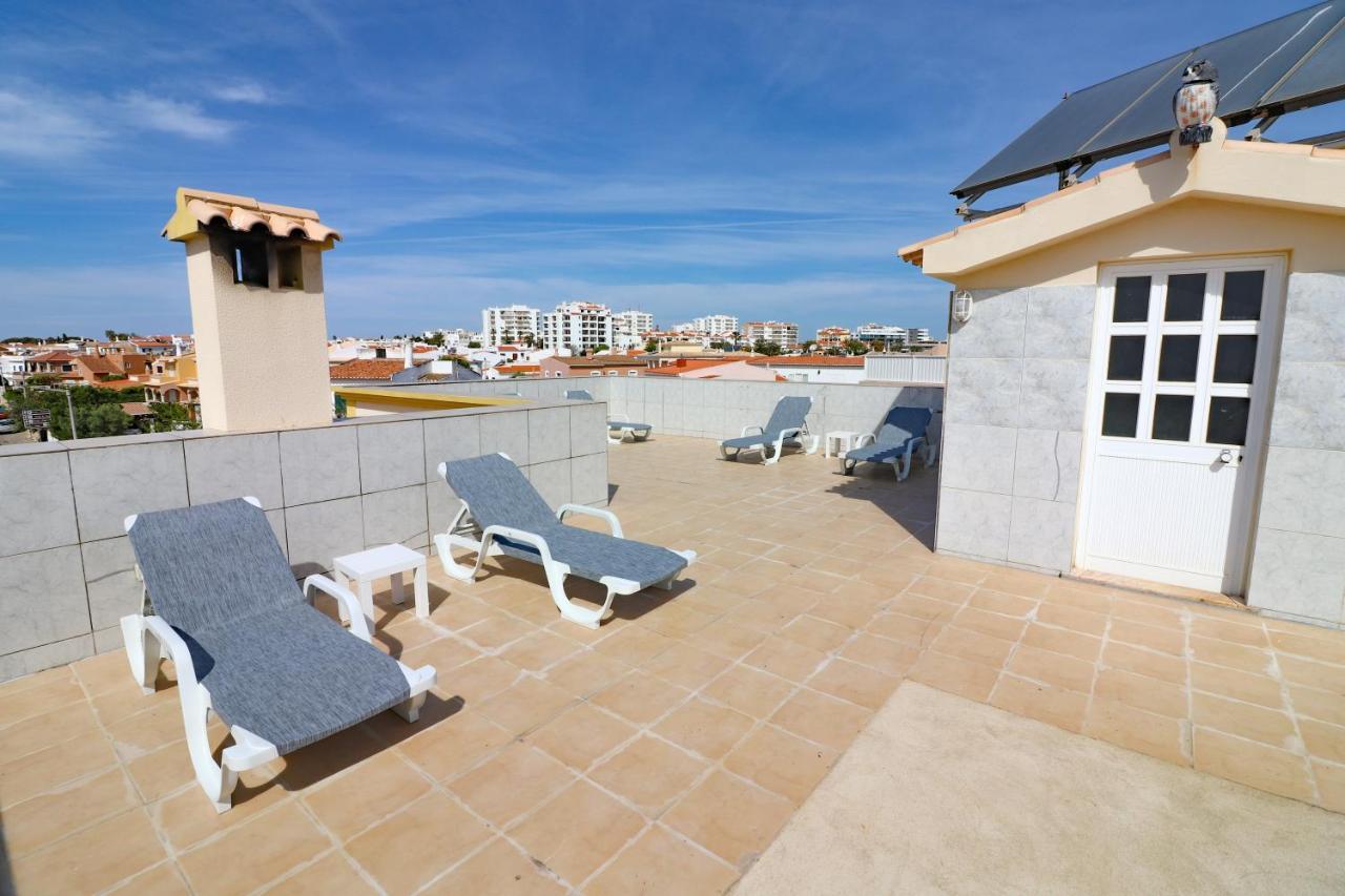 Bb Dona Ana Bed & Breakfast ลากอส ภายนอก รูปภาพ