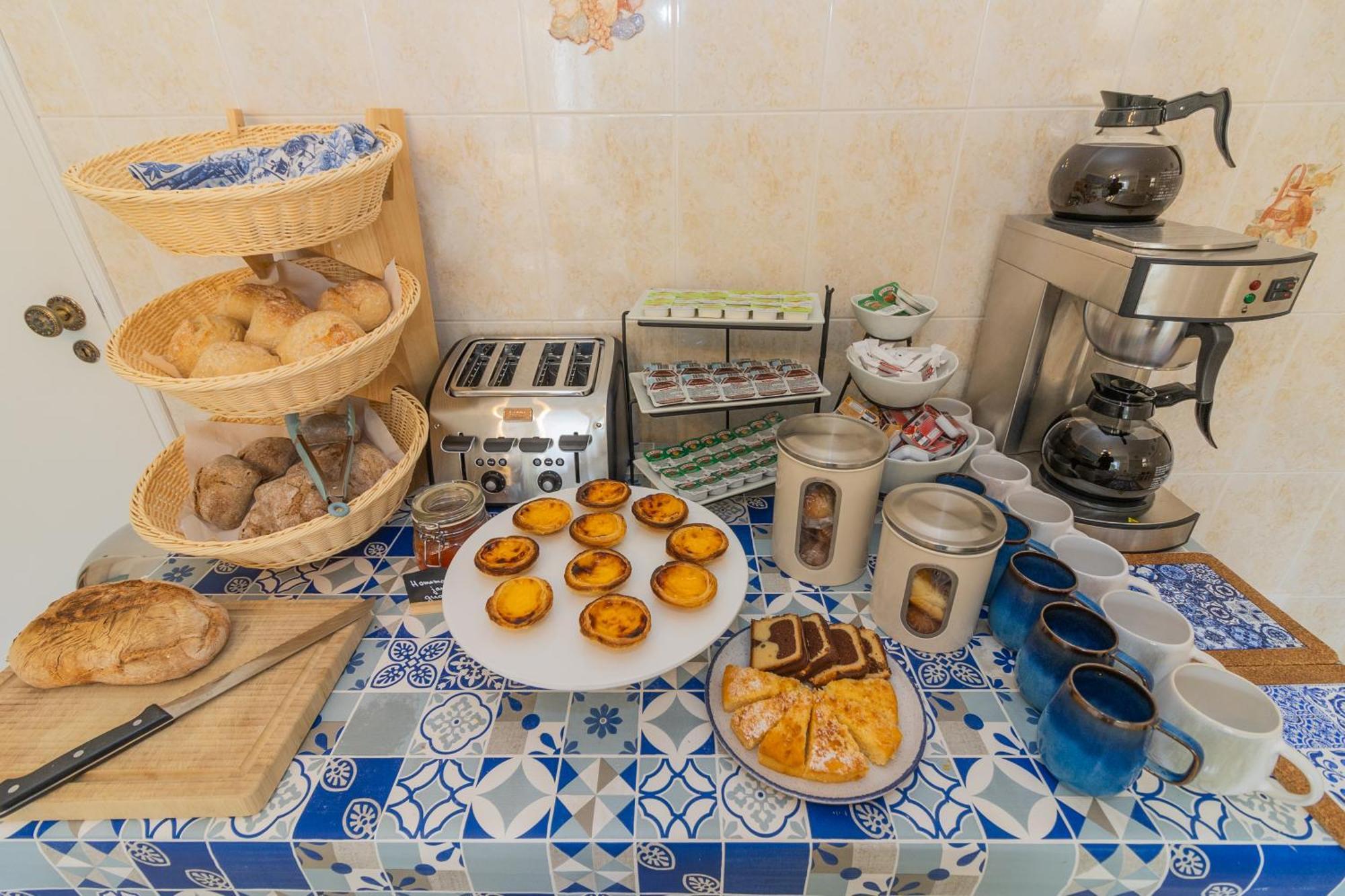 Bb Dona Ana Bed & Breakfast ลากอส ภายนอก รูปภาพ