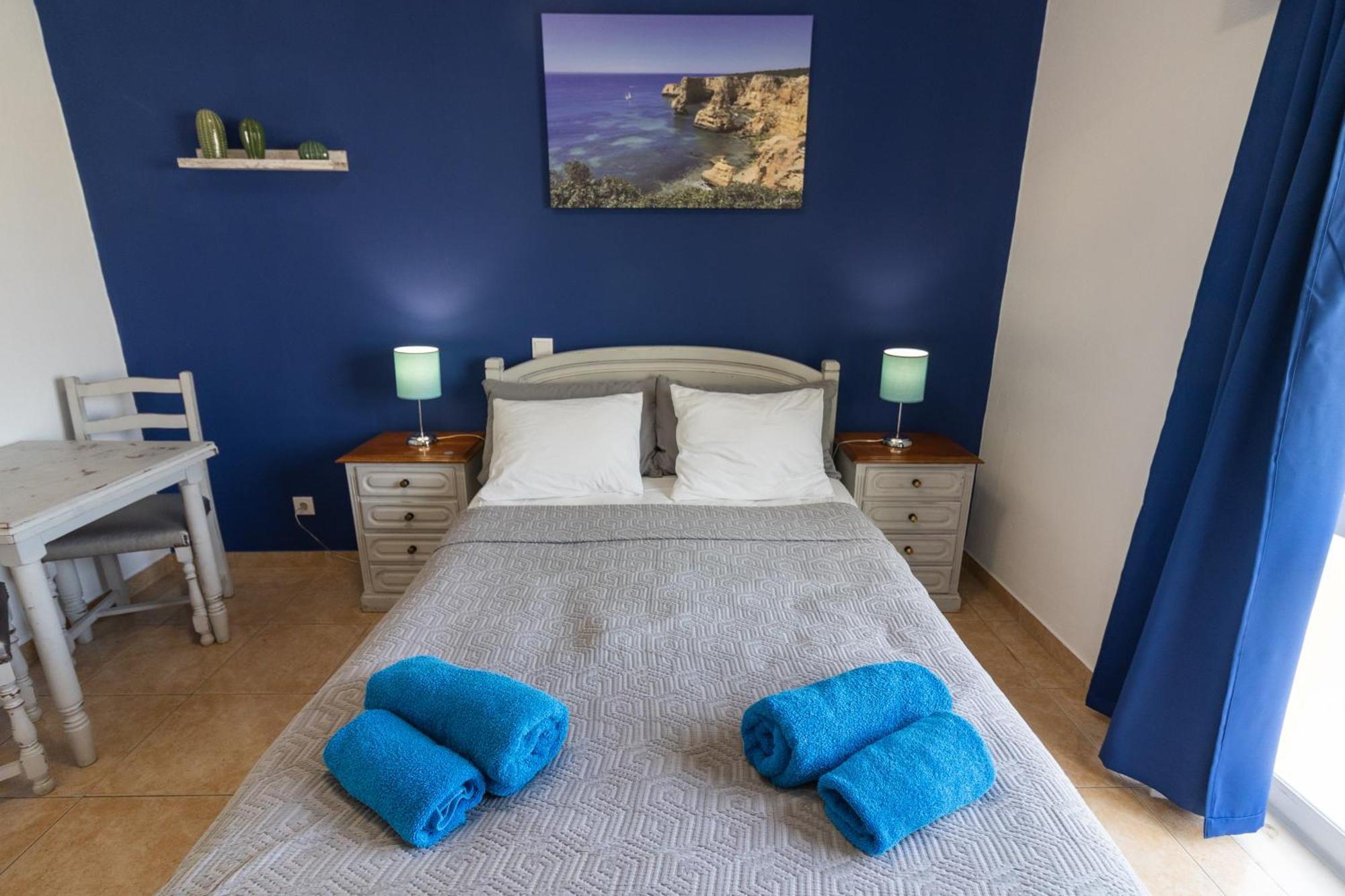 Bb Dona Ana Bed & Breakfast ลากอส ภายนอก รูปภาพ