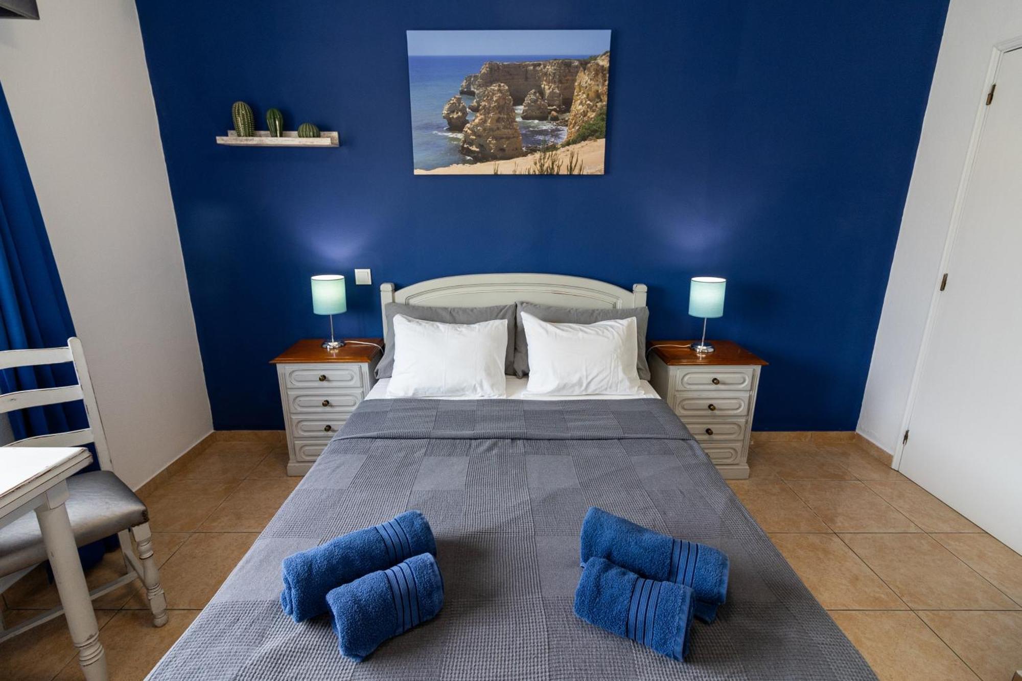 Bb Dona Ana Bed & Breakfast ลากอส ภายนอก รูปภาพ